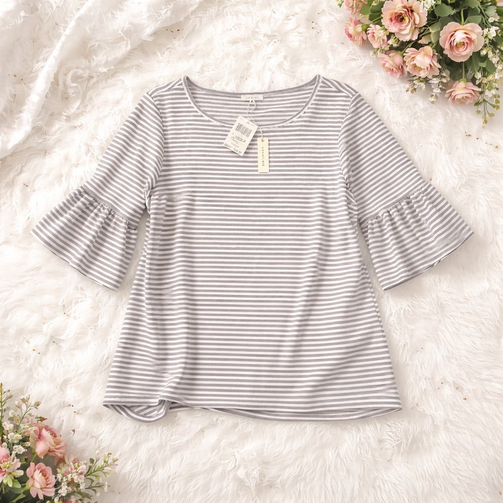 Max Studio Striped Women's Top -  Grey and White